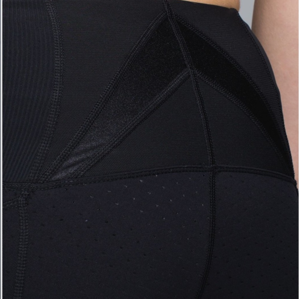 Lululemon Exquisite Pant Shine Dot Black size 4 - Picture 5 of 8